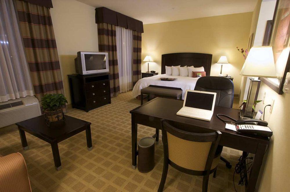 Hampton & 3* Port Arthur