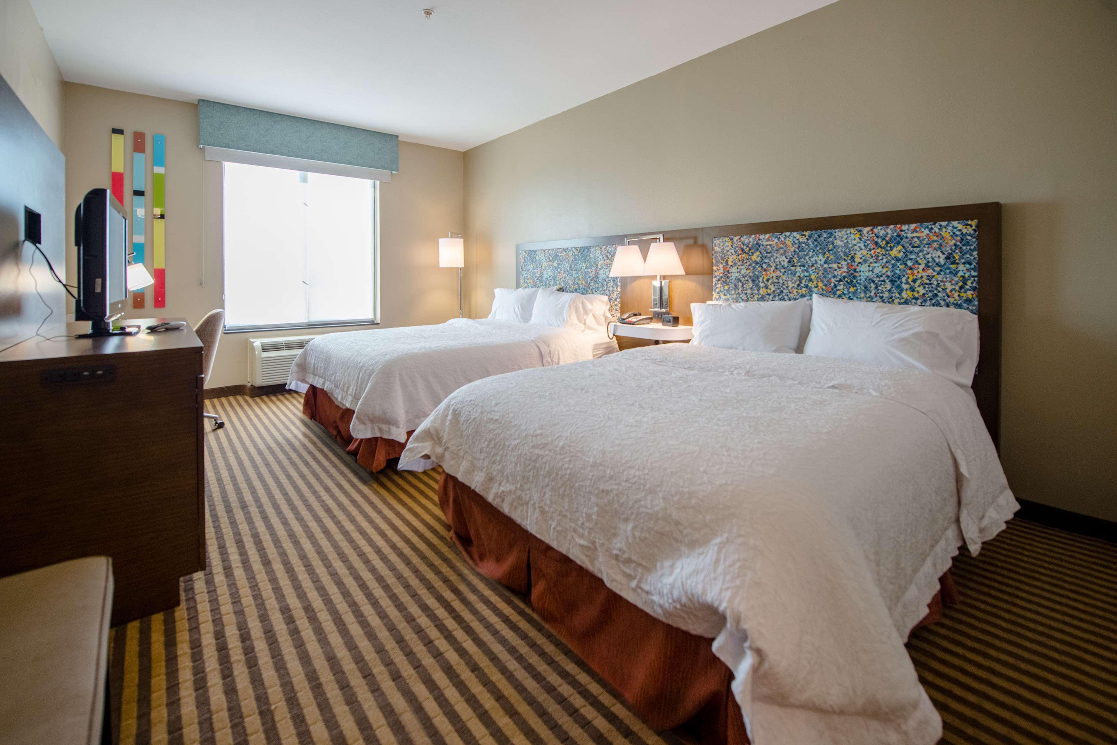 Hotel Hampton & 3*