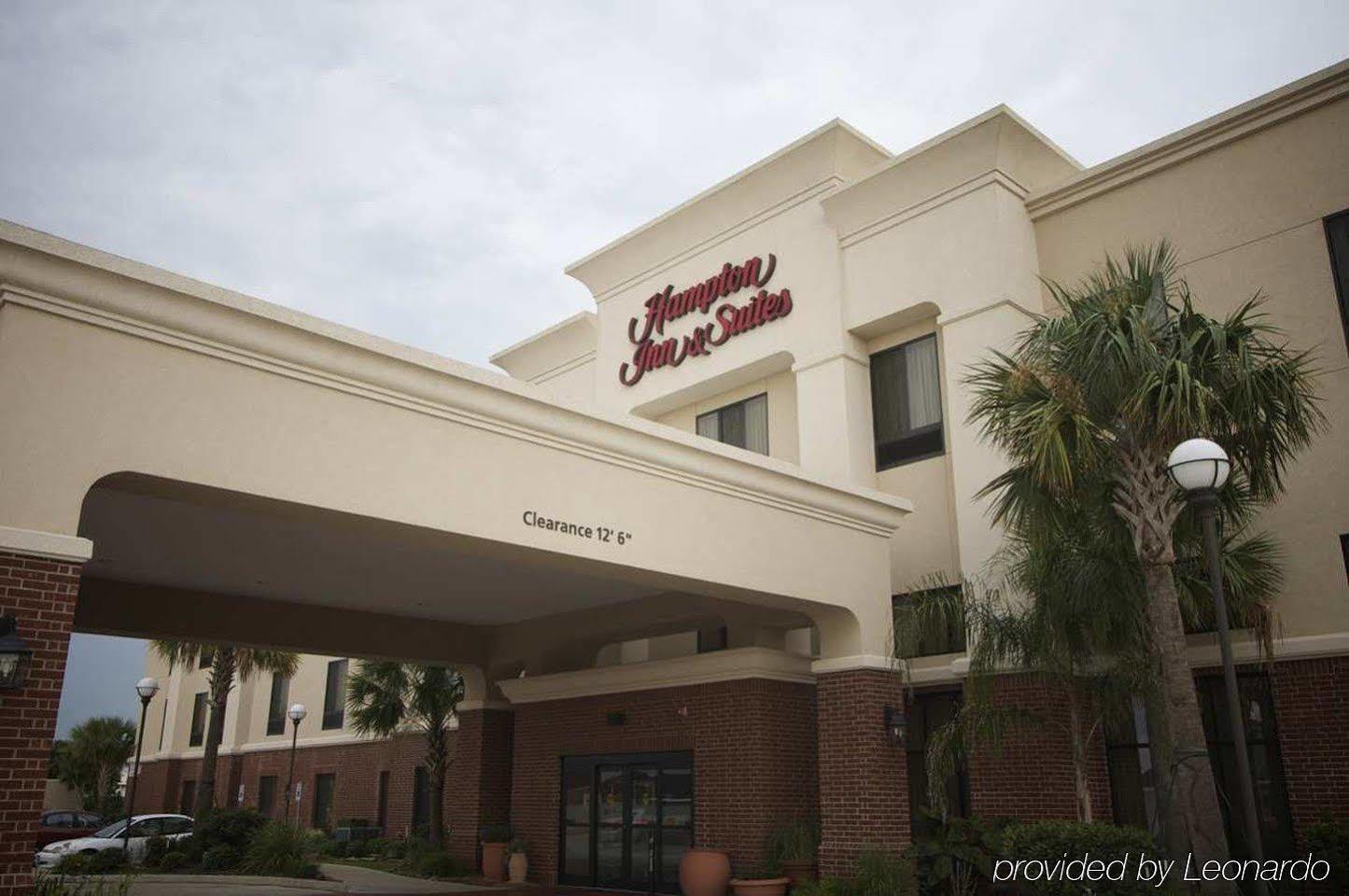 Hampton & Hotel 3*
